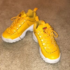 Fila school buses